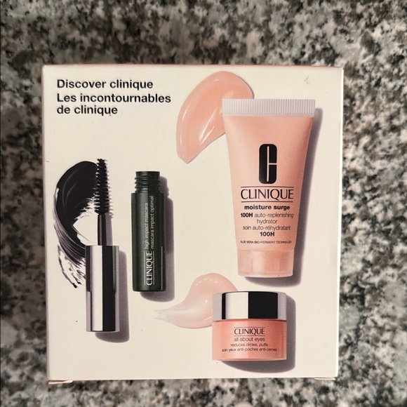 Clinique Skincare and Makeup Essentials Set - Picture 2 of 8